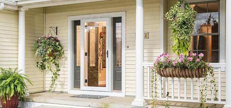 screen door installation in Atwater